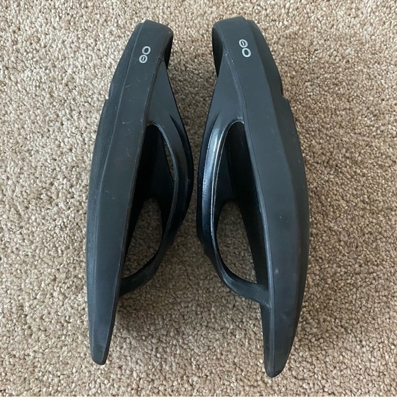 OOFOS | Oolala Recovery Flip Flops Black Size Women's 10 - Picture 4 of 9